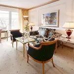 Bernstein Hotel Villa Kastania