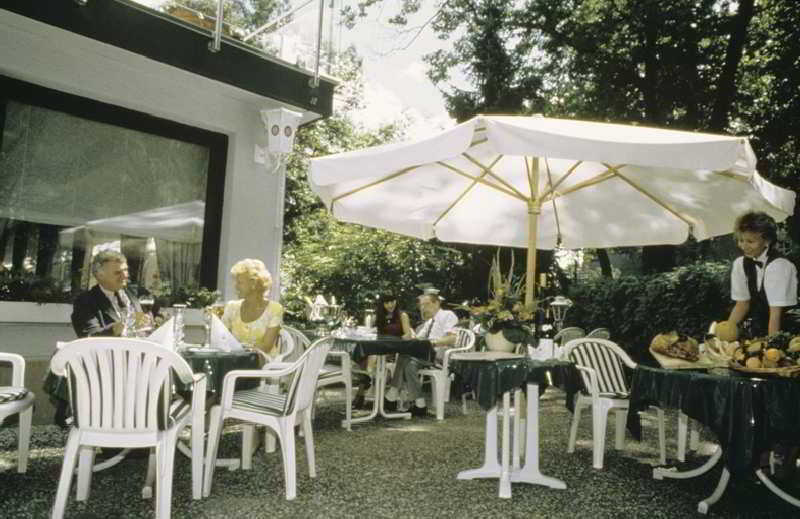 Hotel Bernstein Kastania 4*