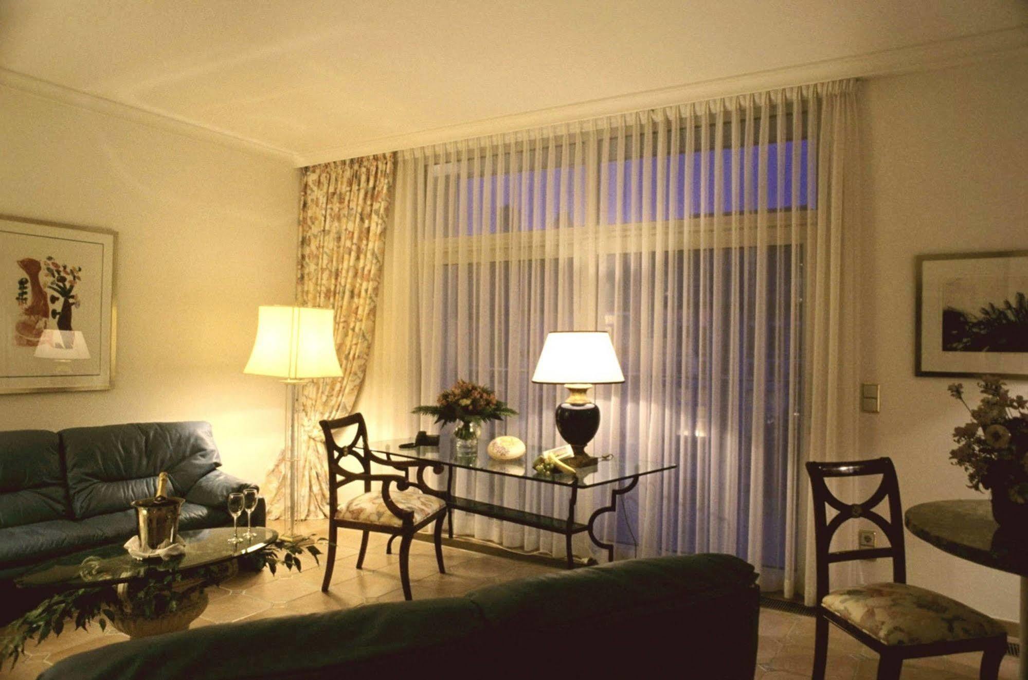 Bernstein Kastania Hotel Berlijn